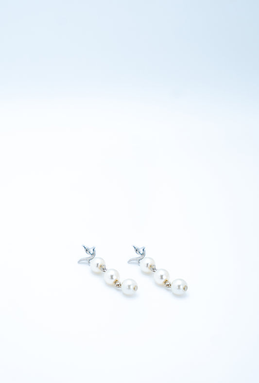 Dove Drop Pearl Earrings