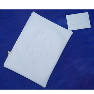 Zeta Amicae Wristlet & Card Holder